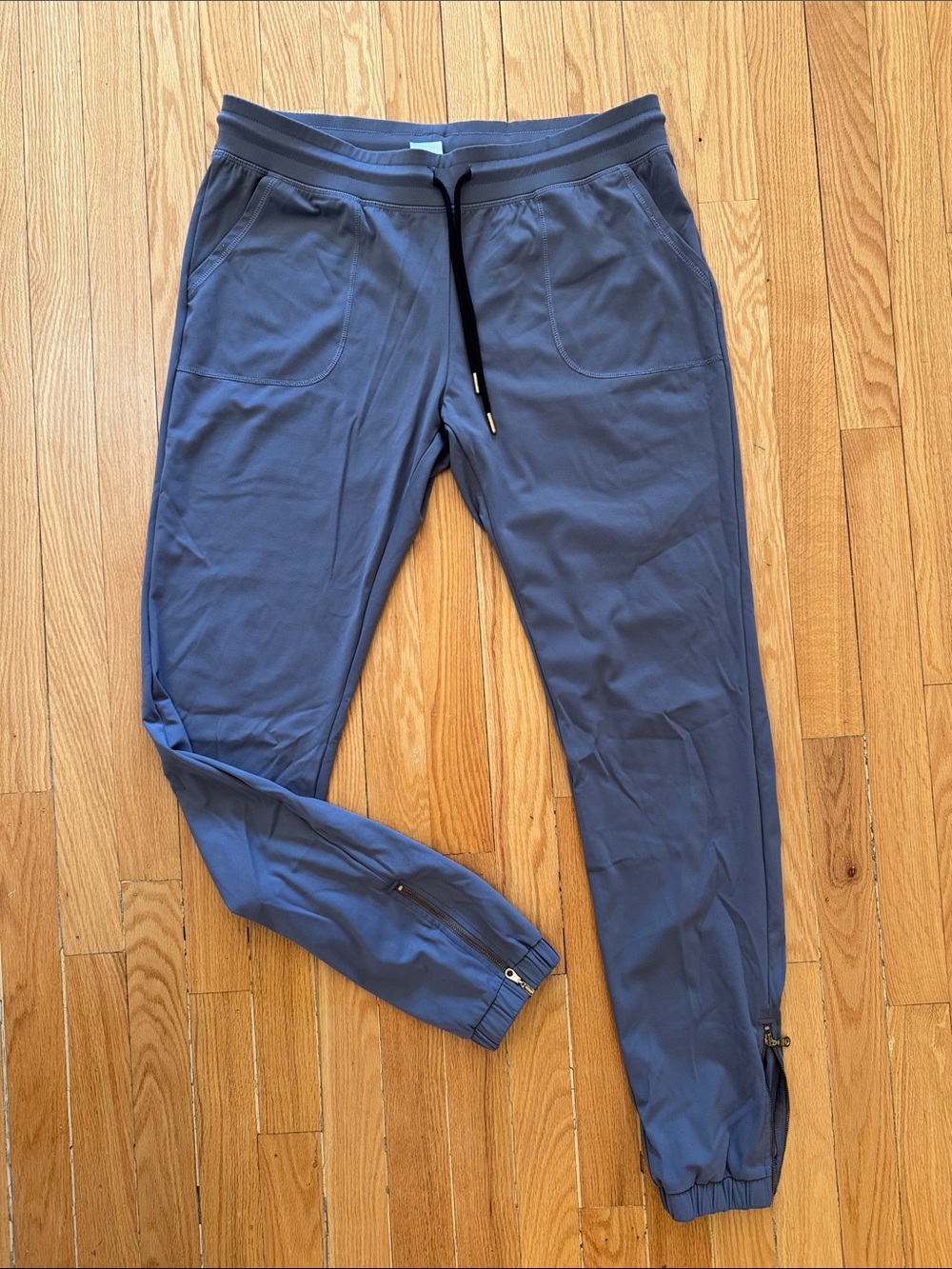 Women’s Gray Jogger Pants with Drawstring